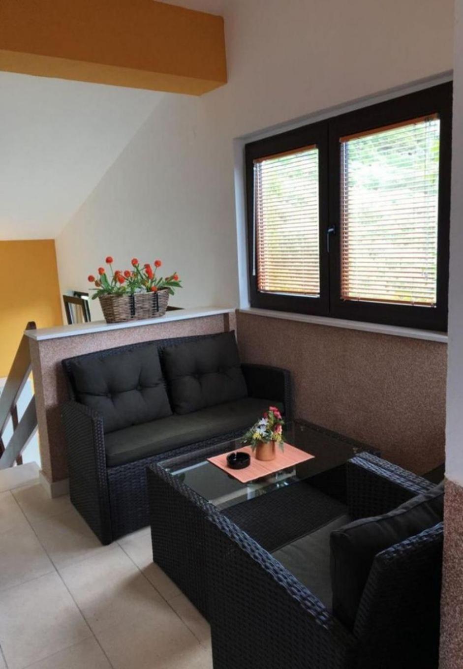 Apartments Antisa - With Playground Tucepi Luaran gambar
